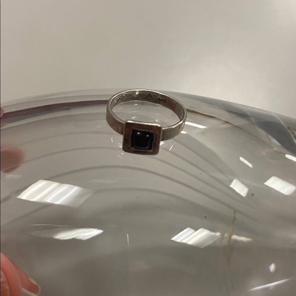 Silpada dainty ring -Silver Ring - Garnet - has patina. Size 7 - Picture 2 of 4